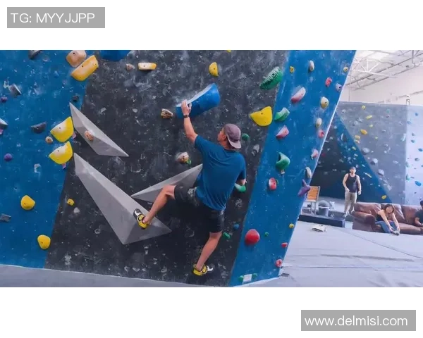 深圳攀岩队战术解析与训练策略探讨助力攀岩竞技水平提升 深圳攀岩队战术解析与训练策略探讨助力攀岩竞技水平提升